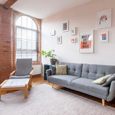 5 Mins Walk From Centre, Spacious City Apt, Open-Plan Nottingham Buitenkant foto